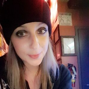 Meet your Posher, Melanie